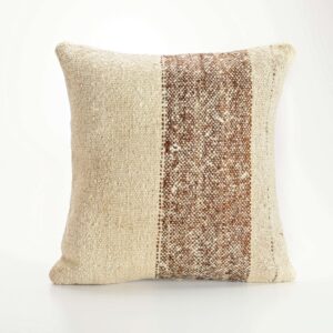 Desert Cream B40 Pillow