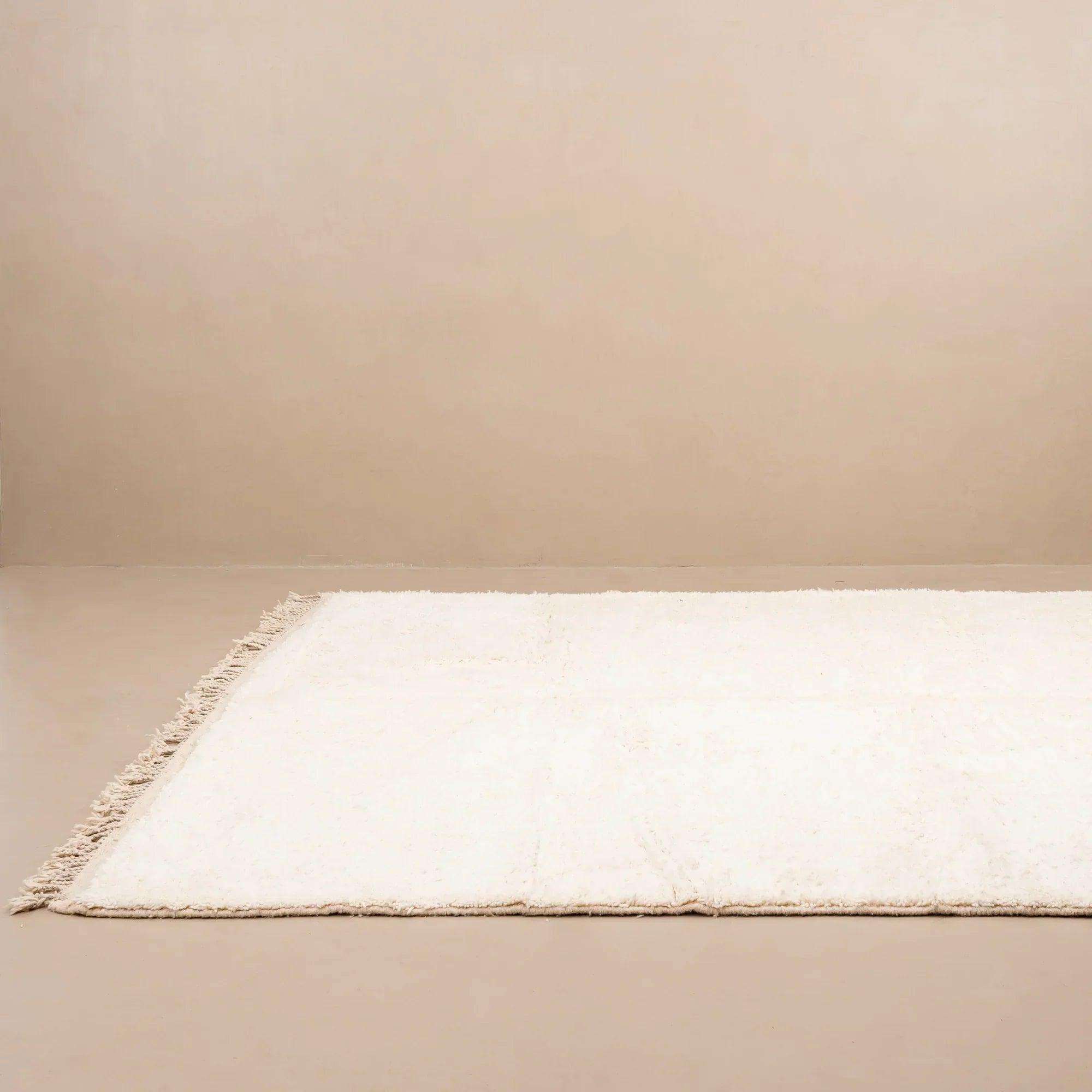 BN172TD-2_784559e2-8154-409a-bbe3-a39cc456947e simple Moroccan Beni Ourain rug, Handmade Berber Rug - BENICARPETS