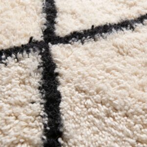 BN248TD-7 Moroccan Beni Ourain rug, Blackand white Handmade Rug - BENICARPETS