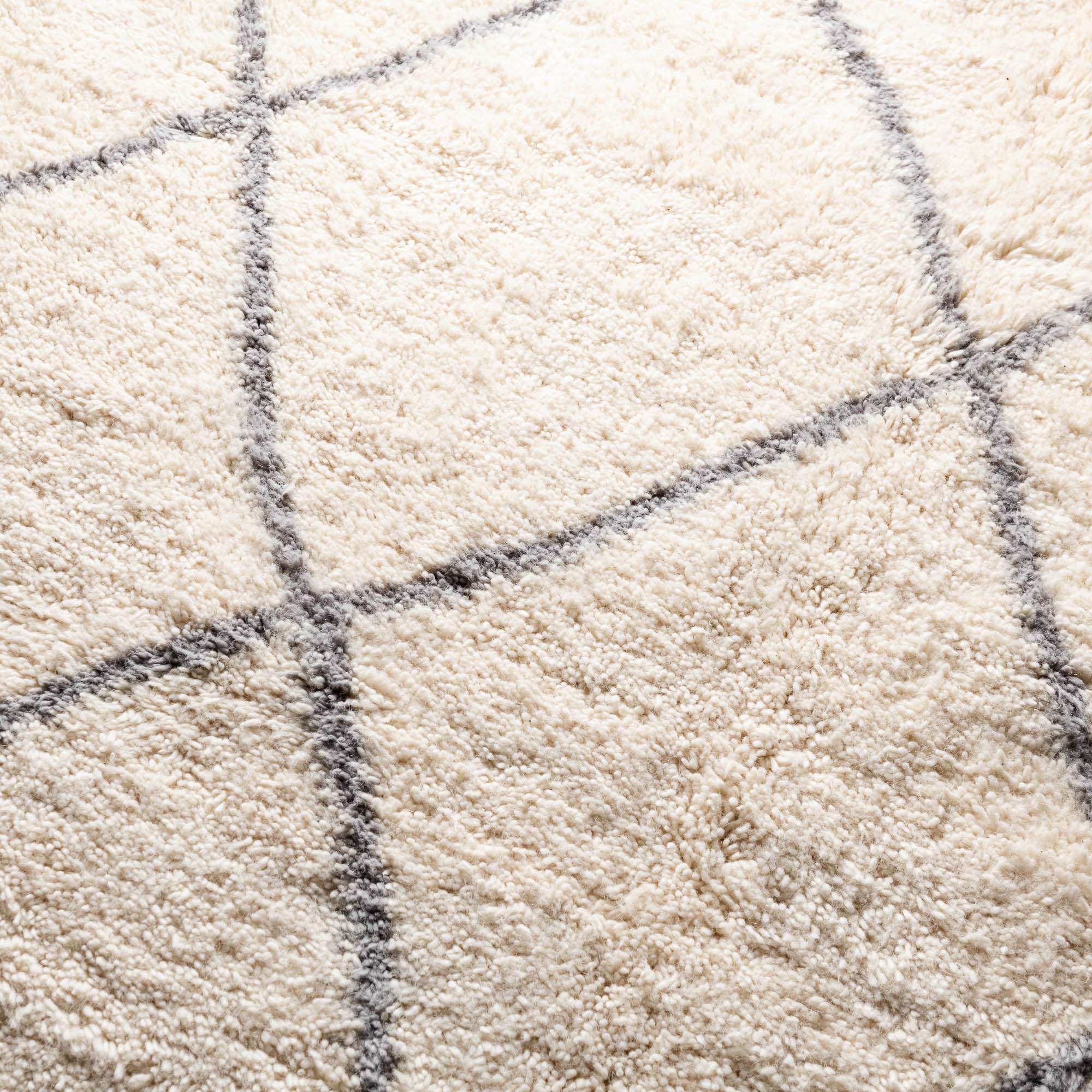 BN257TD-4 Luxurious Moroccan Beni Ourain Handmade Berber Rug - BENICARPETS