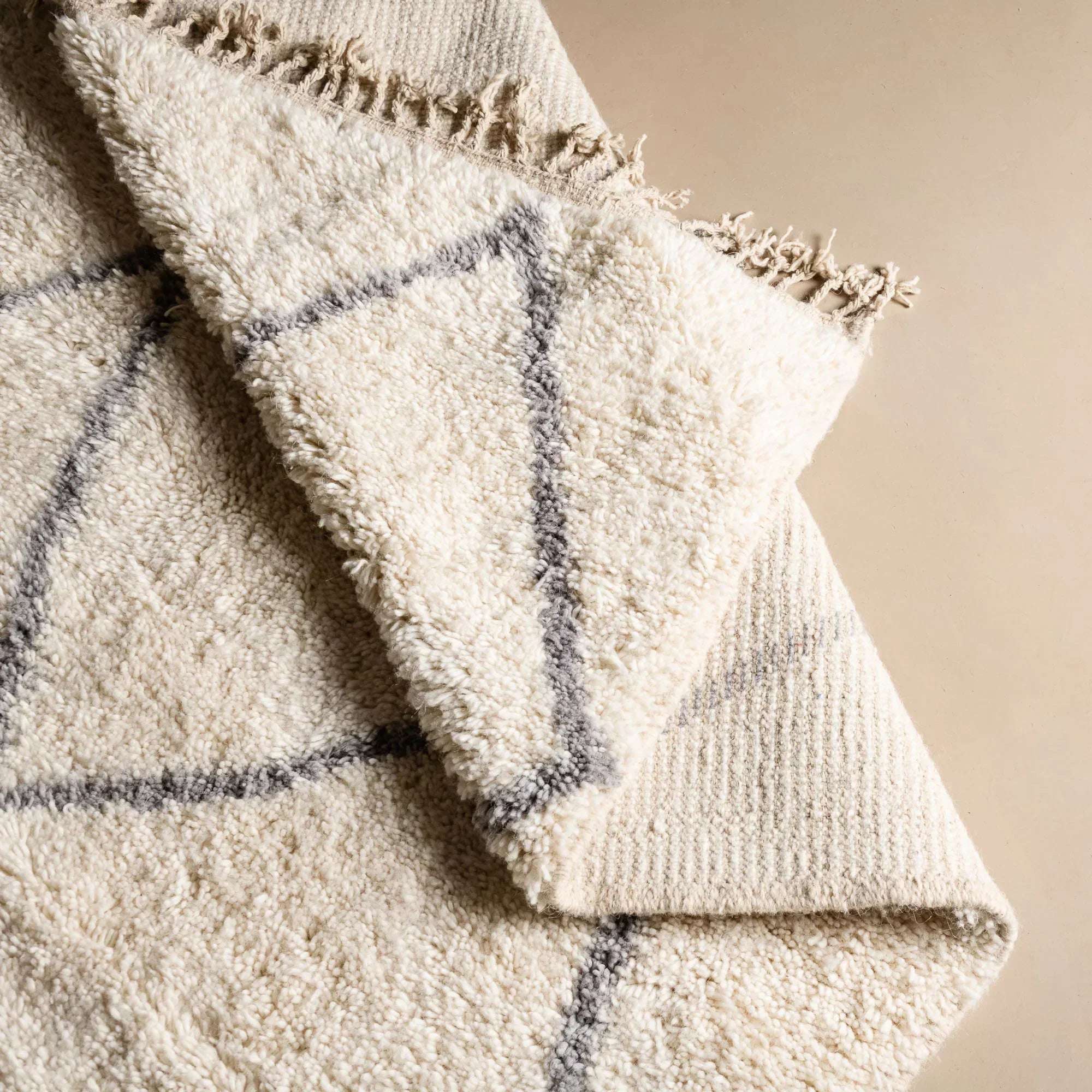 BN257TD Luxurious Moroccan Beni Ourain Handmade Berber Rug - BENICARPETS