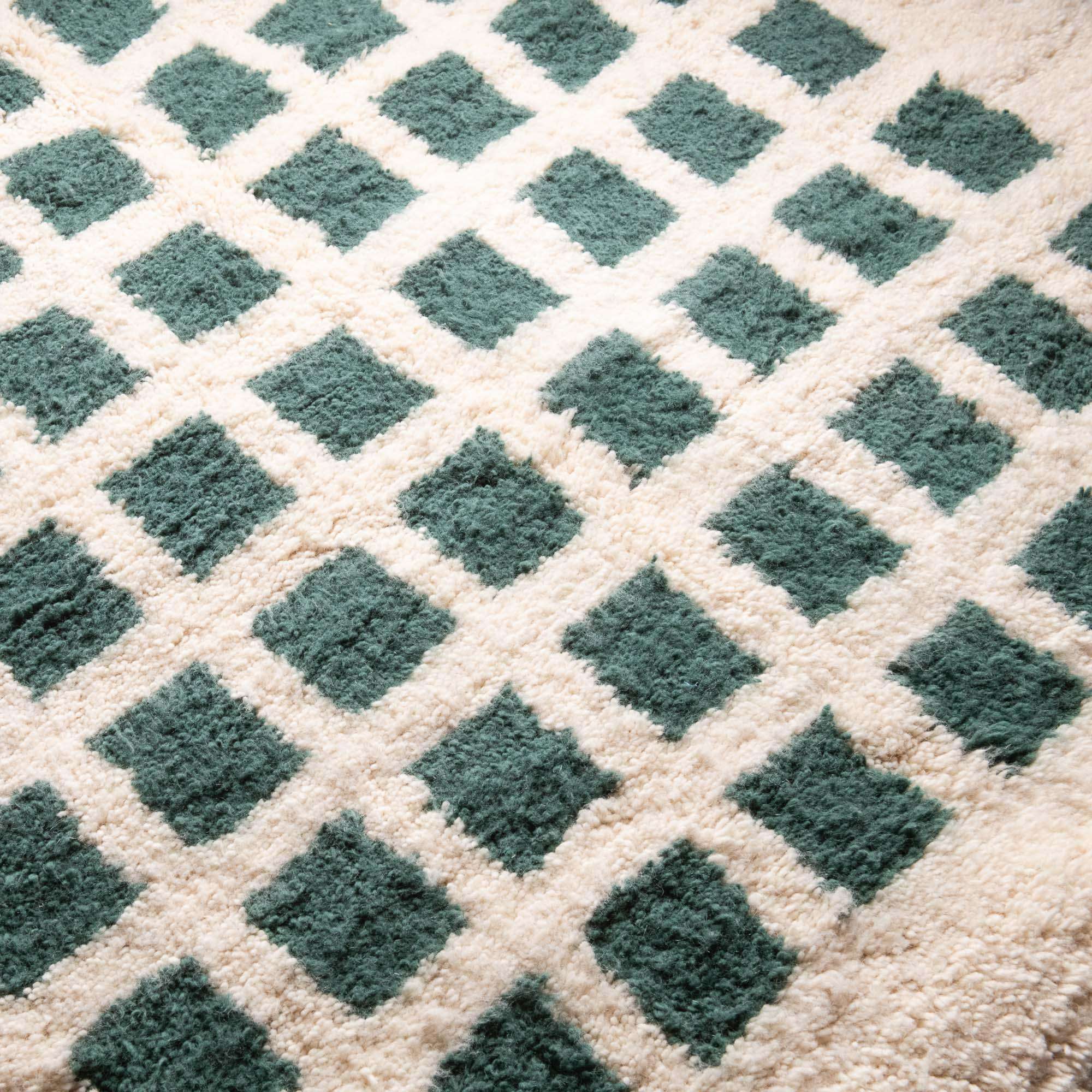 Benicarpets_moroccanhandmaderugsF_8ac7055a-d165-40e2-989e-f0668c43ecb3 Moroccan beni ourain rug, Authentic green and white berber handmade Rug - BENICARPETS