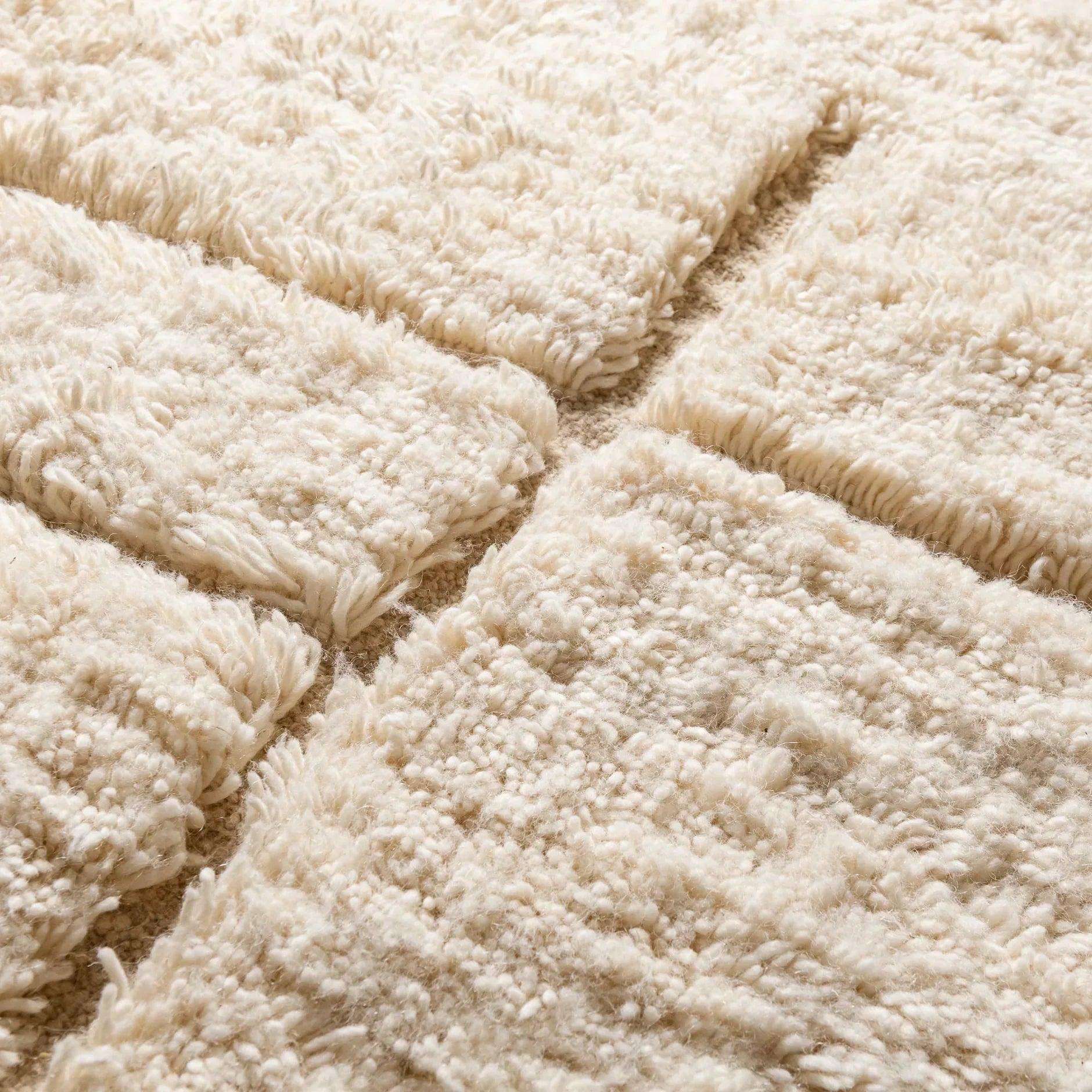 at349_sm_musatar.5_1880x_23980463-8660-4370-a682-a742163ce0a7 Moroccan Berber Beni Ourain rug, handmade rug - BENICARPETS